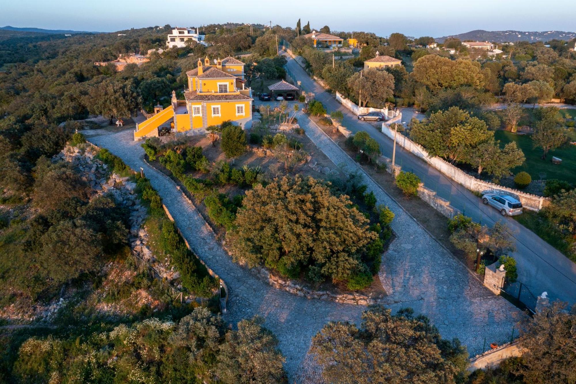 فيلا Al Monte Lusitano لول المظهر الخارجي الصورة